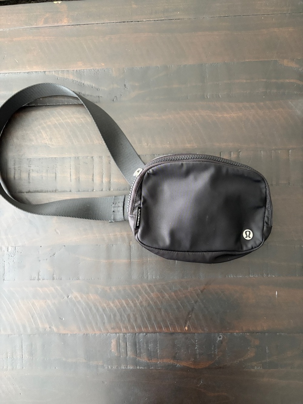 lululemon athletica Black Men's Belt Bag - Compact Waist Pouch